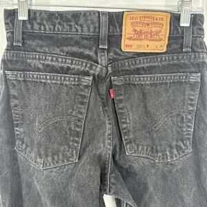 Vintage Levi's jeans womens 9/10 black 550 90s relaxed fit tapered leg cotton